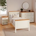 Ver imagem 1 de Conjunto Dormitório 1 Cama Solteiro 1 Mesa de Cabeceira 1 Cômoda Ananda CabeCasa MadeiraOriginals Bege/Imbuia/Offwhite
