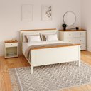 Ver imagem 1 de Conjunto Dormitório 1 Cama Queen 1 Mesa de Cabeceira 1 Cômoda Ananda CabeCasa MadeiraOriginals Bege/Imbuia/Offwhite