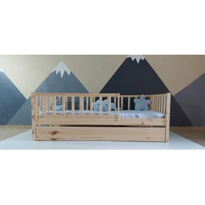 Bicama Solteiro Base Montessoriana Madeira Maciça Pinus - Verniz Incolor - Grade Vertical Completa