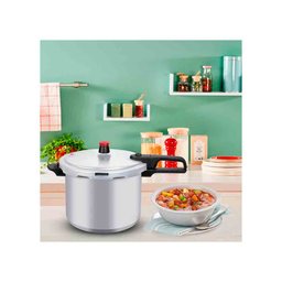 Panela de Pressão 7,6 L Rochedo com Fechamento Externo Alumínio Antiaderente Clássico e Tampa Polida - 7 Panela de Pressão 7,6 L Rochedo com Fechamento Externo Alumínio Antiaderente Clássico e Tampa Polida - 7