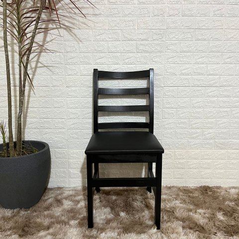 Cadeira Fixa Estofada Premium:preto