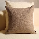 Ver imagem 2 de Almofada Boucle Fendi Quadrada Tipo:completa