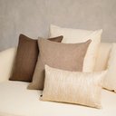 Ver imagem 3 de Almofada Boucle Fendi Quadrada Tipo:completa