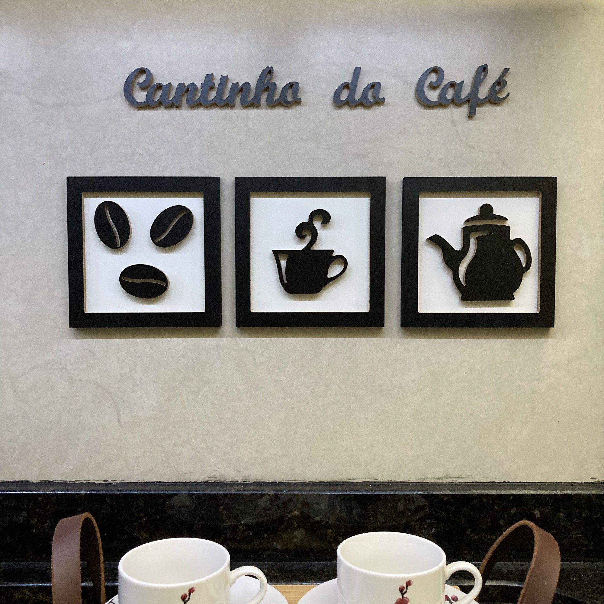 Kit 3 Quadros decorativos Cantinho do Café + Frase 3D relevo:Preto e Branco