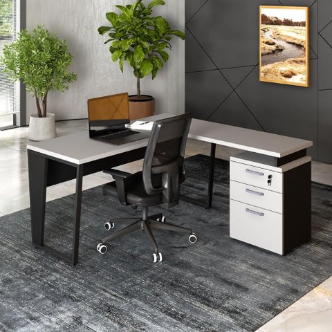 Mesa Escritório 1,50m Gaveteiro 3 Gavetas e Chave F5 Office Cor:cinza Sagrado com Preto