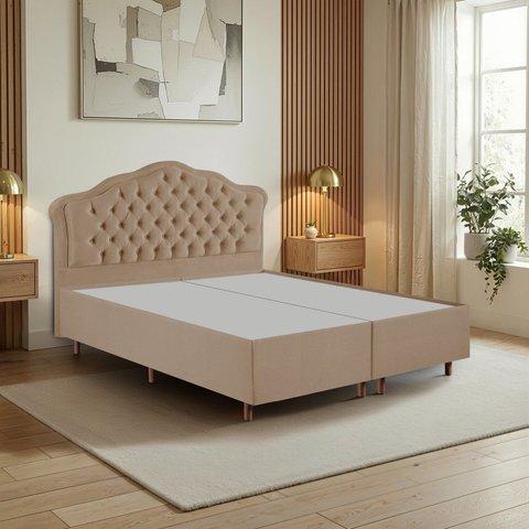 Kit Cama Box Queen + Cabeceira Estofada em Madeira Maciça Curva Provençal com Capitonê Bege/Dourado