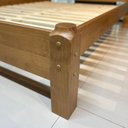 Ver mais imagens de Conjunto Cama Quenn 1,60m + 2 Mesas de Cabeceira 100% Madeira Maciça - Linha Ouro Finestra Móveis Marrom/Freijó