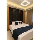 Ver imagem 1 de Cabeçeira Dominó 2,70 Altura e 1,60 Largura Modulos Colantes:corino Preto