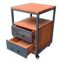 Ver imagem 2 de Mesa de Cabeceira Estilo Industrial - 2 Gavetas e 4 Rodízios - Ferro Cinza Chumbo e Madeira Pinus To
