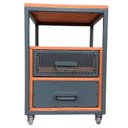 Ver mais imagens de Mesa de Cabeceira Estilo Industrial - 2 Gavetas e 4 Rodízios - Ferro Cinza Chumbo e Madeira Pinus To