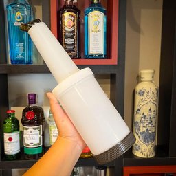 Kit 2 Garrafa Store'n Pour 1l Marrom Armazenar e Servir Coquetéis Licores Mixologista - 4