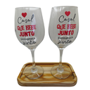 Ver imagem 1 de Kit 2 Taças Bandeja Casal Bebe Junto Personalizada Vinho