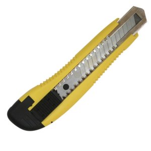 Estilete Patroll 508 com 3 Lâminas - 8002 - Stamaco Estilete Patroll 508 C/3 Laminas Stamaco 8002 //