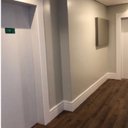 Ver imagem 1 de Kit Rodapés de Poliestireno 3 Barras Frisadas de 15CMX2,44m Rende 7,32 Metros MF15 Branco Nmc Pisos