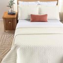 Ver imagem 2 de Kit Cobre Leito Colcha Quality Casal 3 Peças Percale 200 Fios Bordado - Palha