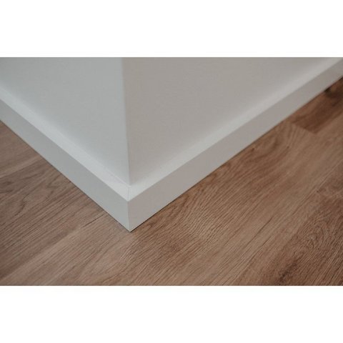 Kit com 3 Barras Rodapé de MDF 7CMX15MMX1.85m Revestido Liso 5,55m Branco Moldurama