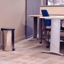 Ver imagem 6 de Lixeira Redonda com Pedal 20l Tramontina New Aço Inox Polido para Banheiro Cozinha Escritório