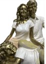 Ver imagem 3 de Escultura Familia Decorativa em Resina Pai Mãe e Filho no Colo