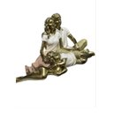 Ver imagem 5 de Escultura Familia Decorativa em Resina Pai Mãe e Filho no Colo