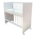 Ver imagem 2 de Mini Berço Moisés Alegria com Colchão e Guarda Roupa 3 Portas Ternura Baby Branco Flex - Incorplac