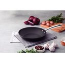 Ver imagem 5 de Frigideira de Ferro Esmaltado 26 Cm 2,1 L com Revestimento Interno em Antiaderente Starflon Trento T