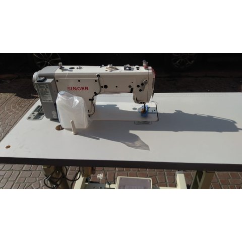 Singer Reta Corte de Linha Direct Drive-114g20cf