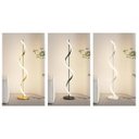 Ver imagem 2 de Luminária Chão Slim Led Espiral Moderna Sofisticada - 1,40m - Preta