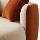 Ver imagem 5 de Poltrona Decorativa com Almofadas New Íris 120cm em Bouclé Bege e Terracota