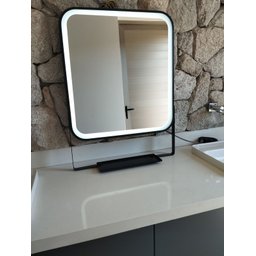 Espelho Led 3 Cor 60cm Pontas Arredondadas com Moldura Prateleira Metalon Preta - 2