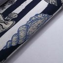 Ver imagem 4 de 5 capa almofada impermeável 60x40 acquablock com enchimento - 258 - Mar Listrado Azul