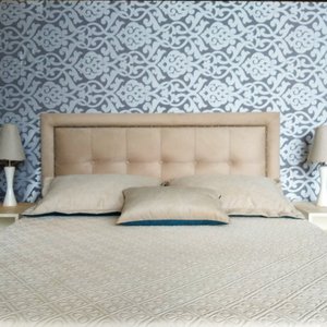 Cabeceira Casal Estofada Veneza 05 Diamond 1 Suede Liso Bege 140 X 60 Rbl