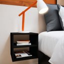 Ver imagem 1 de Mesa de Cabeceira Mesinha Suspensa Retrô Criado Quarto Nicho - Preto