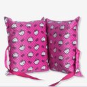 Ver imagem 2 de Almofada Formato Carta Hello Kitty