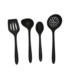 Concha, Colher, Escumadeiras e Espátula Preto em Silicone.