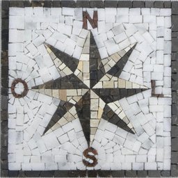 Rosa Dos Ventos em Mosaico com Letras - 1