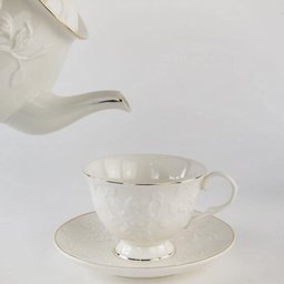 Jogo Para Chá Em Porcelana Com Filete Dourado (14 Peças) - 3