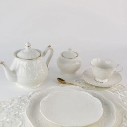 Jogo Para Chá Em Porcelana Com Filete Dourado (14 Peças) - 4