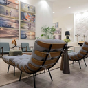 Ver imagem 2 de Poltrona Costela Luxo Linho Cinza Ideal para Sala, Quarto e Home Office