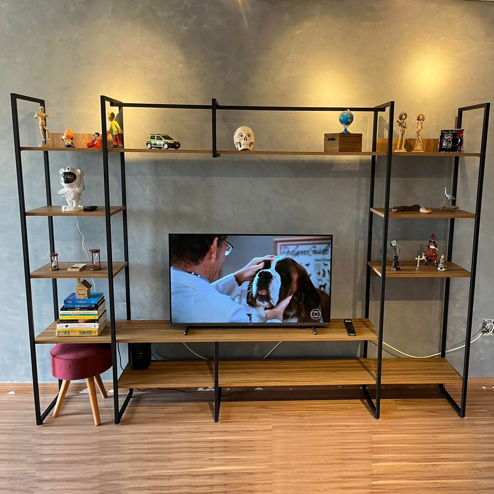 Conjunto de Estantes Industrial para Sala de Tv Urban com 250cm - 12