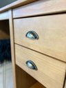 Ver imagem 7 de Mesa Escrivaninha 2 Gavetas Topázio Escritório 110cm em Madeira Maciça Marrom/Freijó