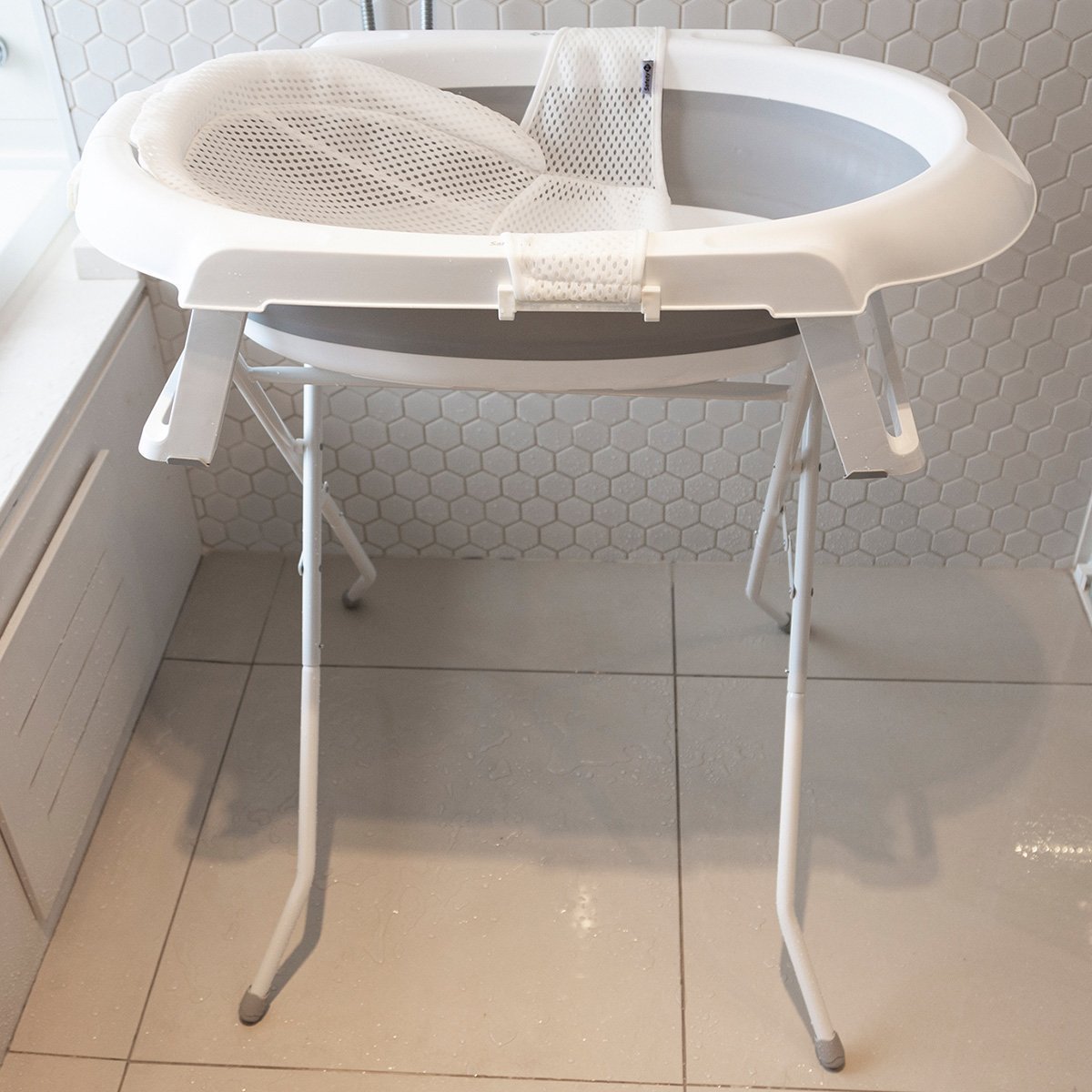 Banheira com Suporte e Redutor De 0 a 3 Anos Fechamento Compacto Smile ...