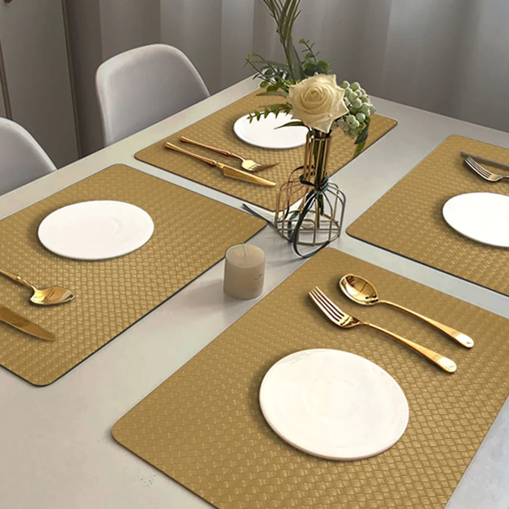 Ver imagem 1 de 6 Jogo Americano Mesa Posta Luxo Impermeável Pvc Trm Bg