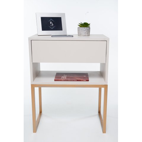 Mesa De Cabeceira Industrial OFF WHITE ECO 50cm BASE DOURADA - Enviamos MONTADO