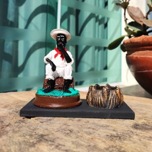 Preto Velho Porta Vela 13 Cm