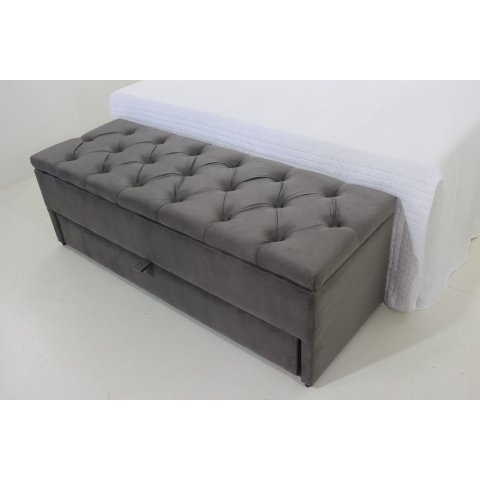 Puf Baú Estofado com Gaveta Tamanho Casal 140x50x45cm Cor Camurça - com Botôes na Mesma Cor
