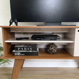 Rack para Tv até 50 Polegadas 1 Portas 2 Nichos Frank - 15