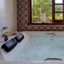 Ver imagem 6 de Banheira  Casal de  Hidromassagem   Roma  Essencial 175cm X 120cm X 50cm em Acrilico - 220V Mondialle