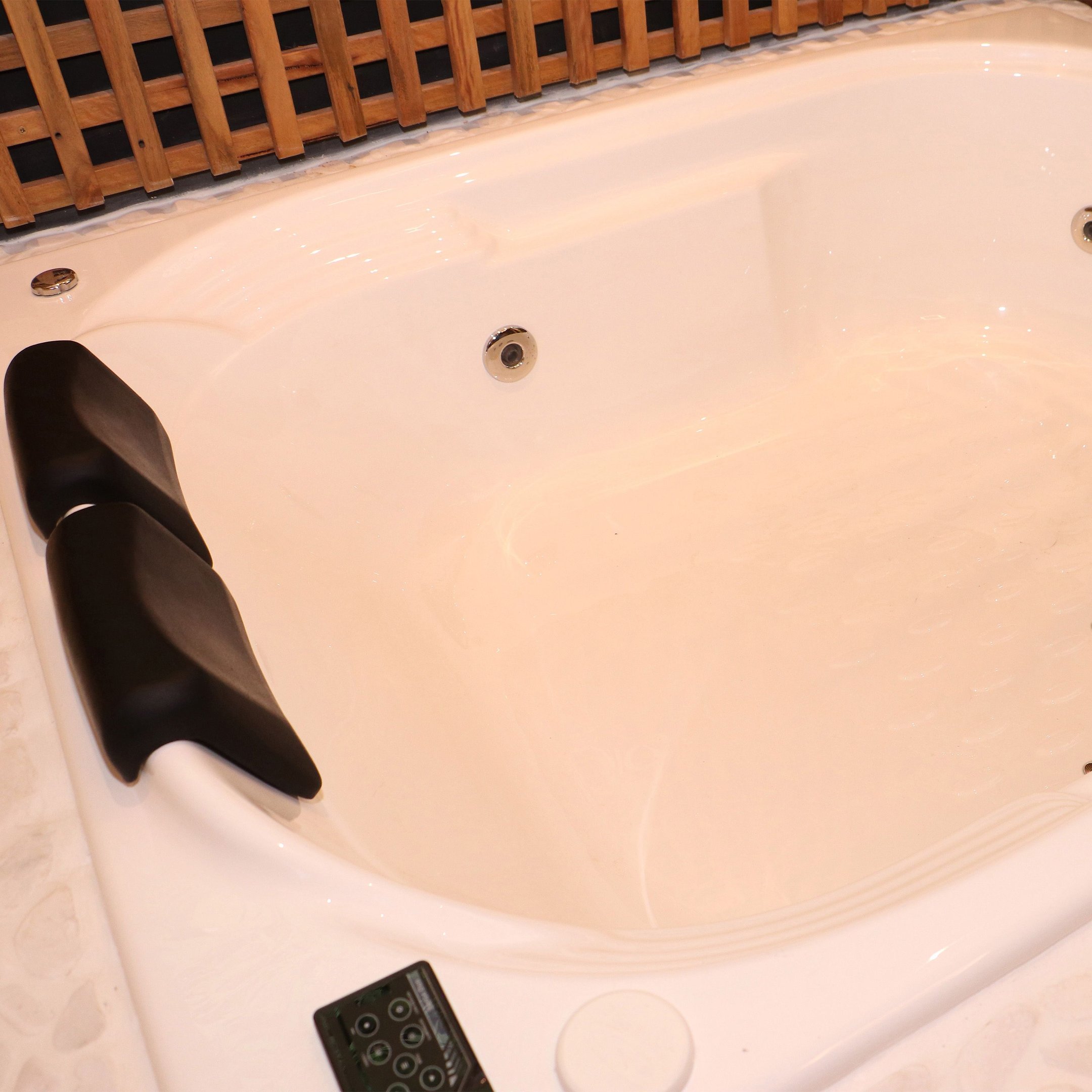 Banheira  Casal de  Hidromassagem  Ascoli  Essencial 170cmx120cmx43cm em Gel Coat- 220V Mondialle - 5