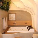 Ver imagem 1 de Banheira de Hidromassagem   Imperia  Elegance 181cmx125cmx51cm em Acrílico- 220V Mondialle