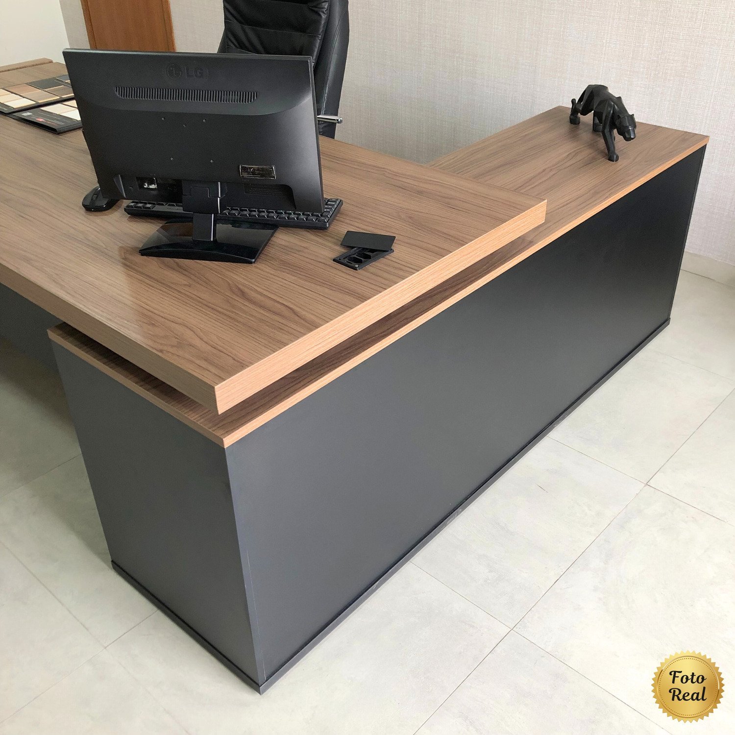 Mesa para Escritório em L com Caixa de Tomada Tamburato Estação Diretoria - 14